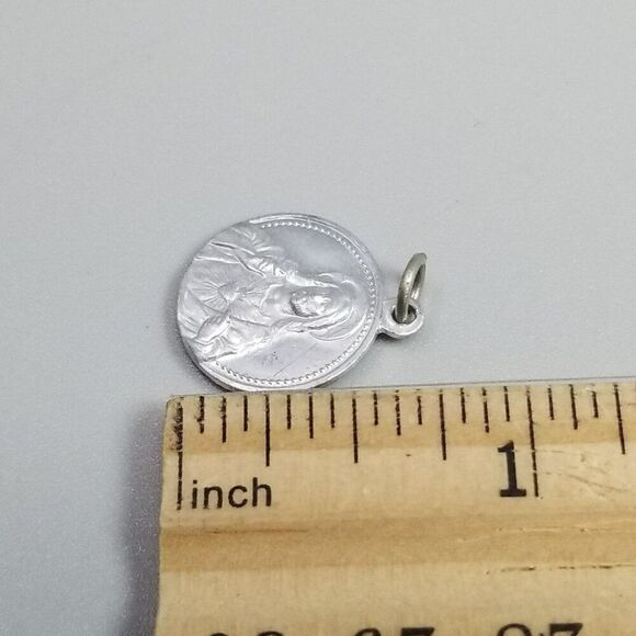 Vintage Virgo Carmeli and Jesus Pendant Charm Medallion, Silver Tone, Estate - Picture 5 of 8